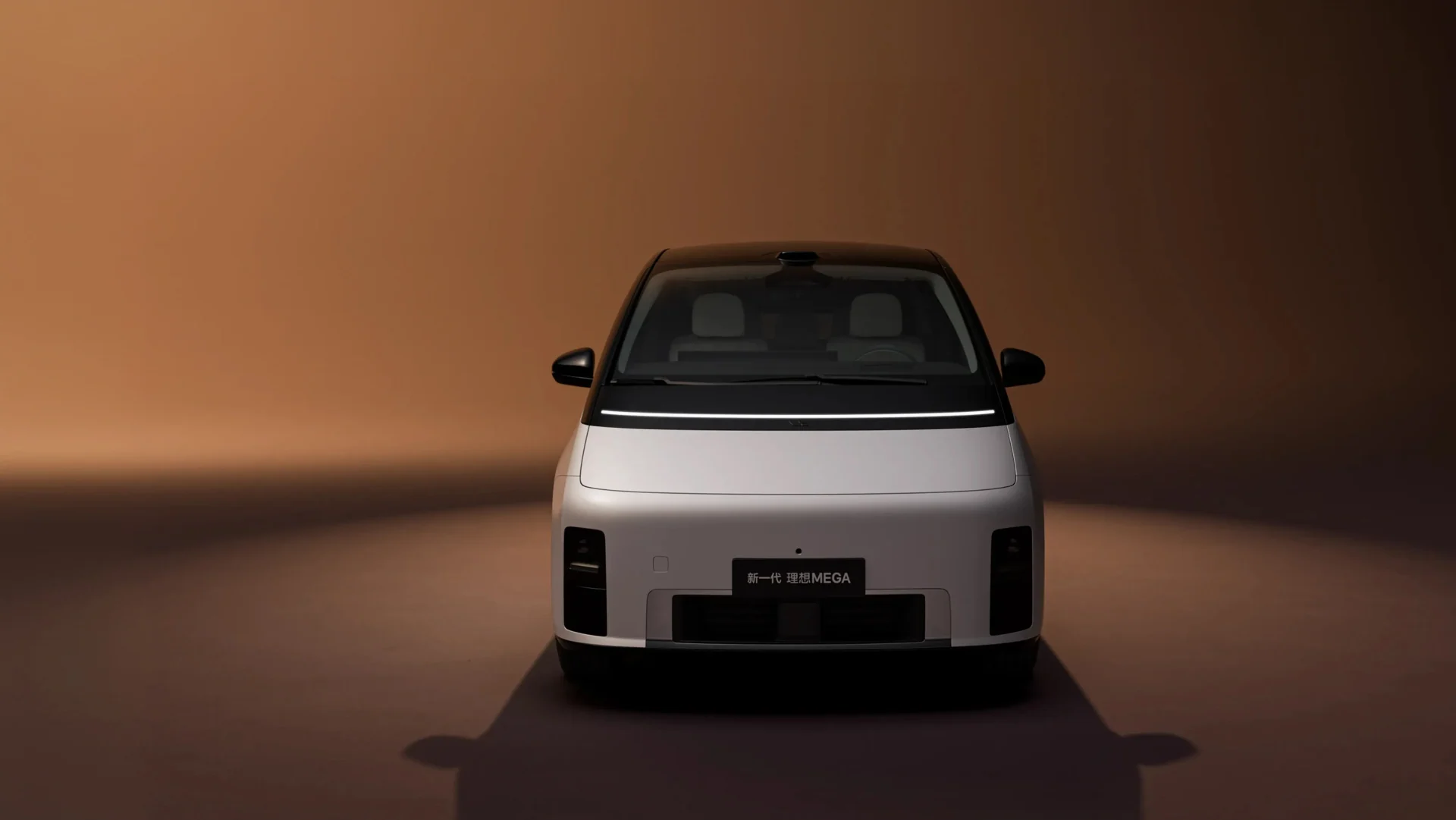 Li Auto MEGA · الخارج