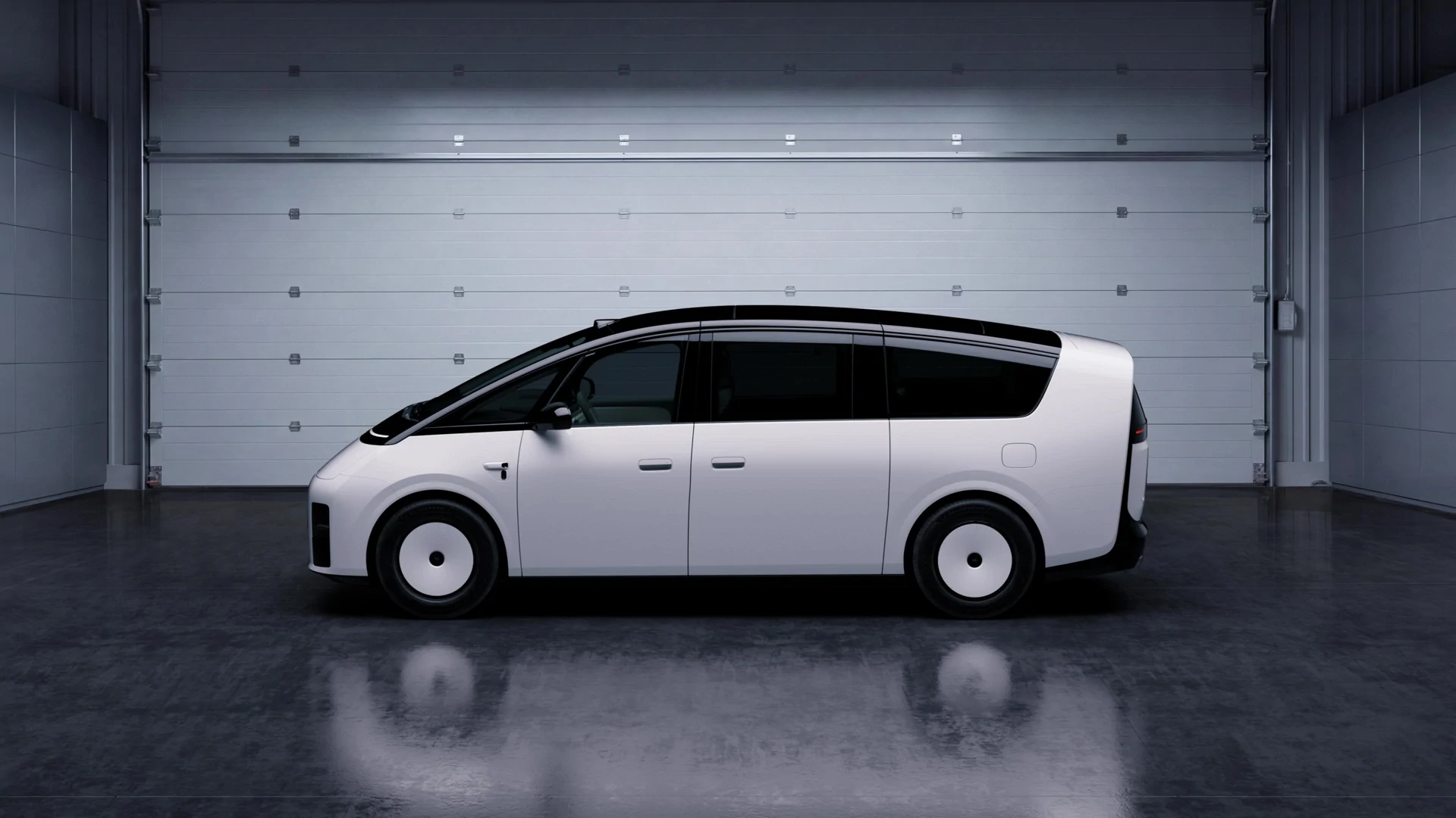 Li Auto MEGA · الخارج